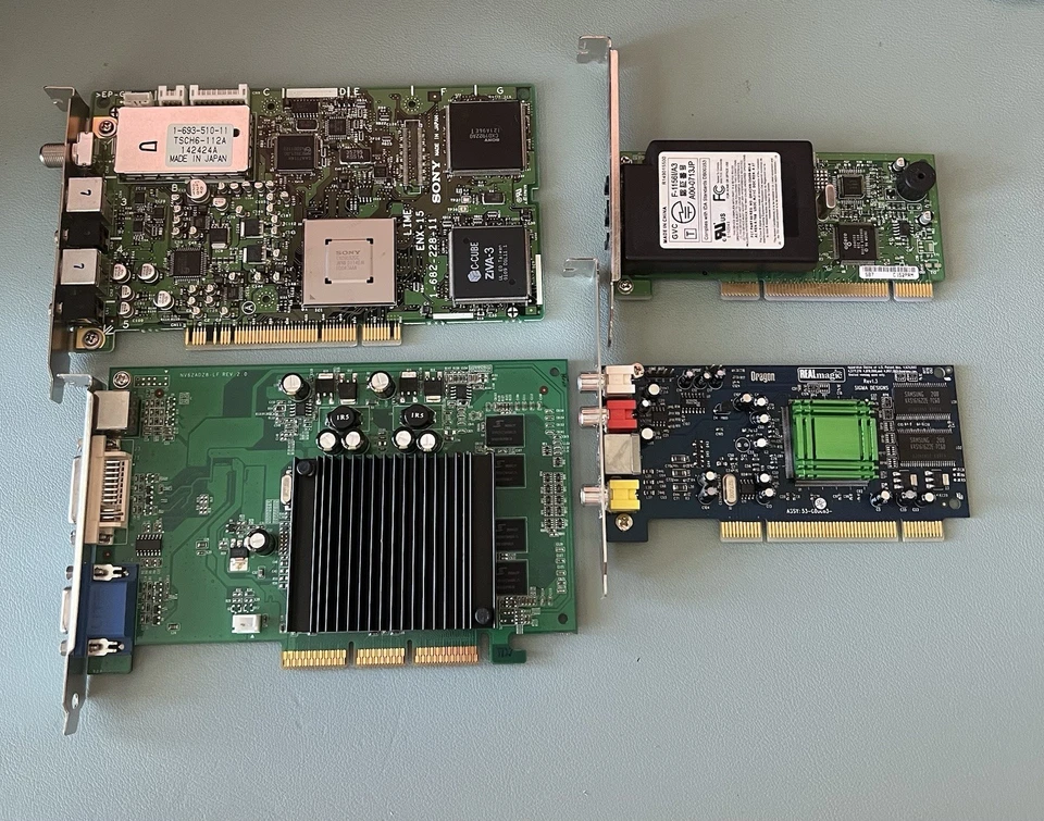 老式 PCI 扩展卡套装 - 14 张卡 - 声音、视频、调制解调器、FireWire。 按原样 — 第 2/3 张图片