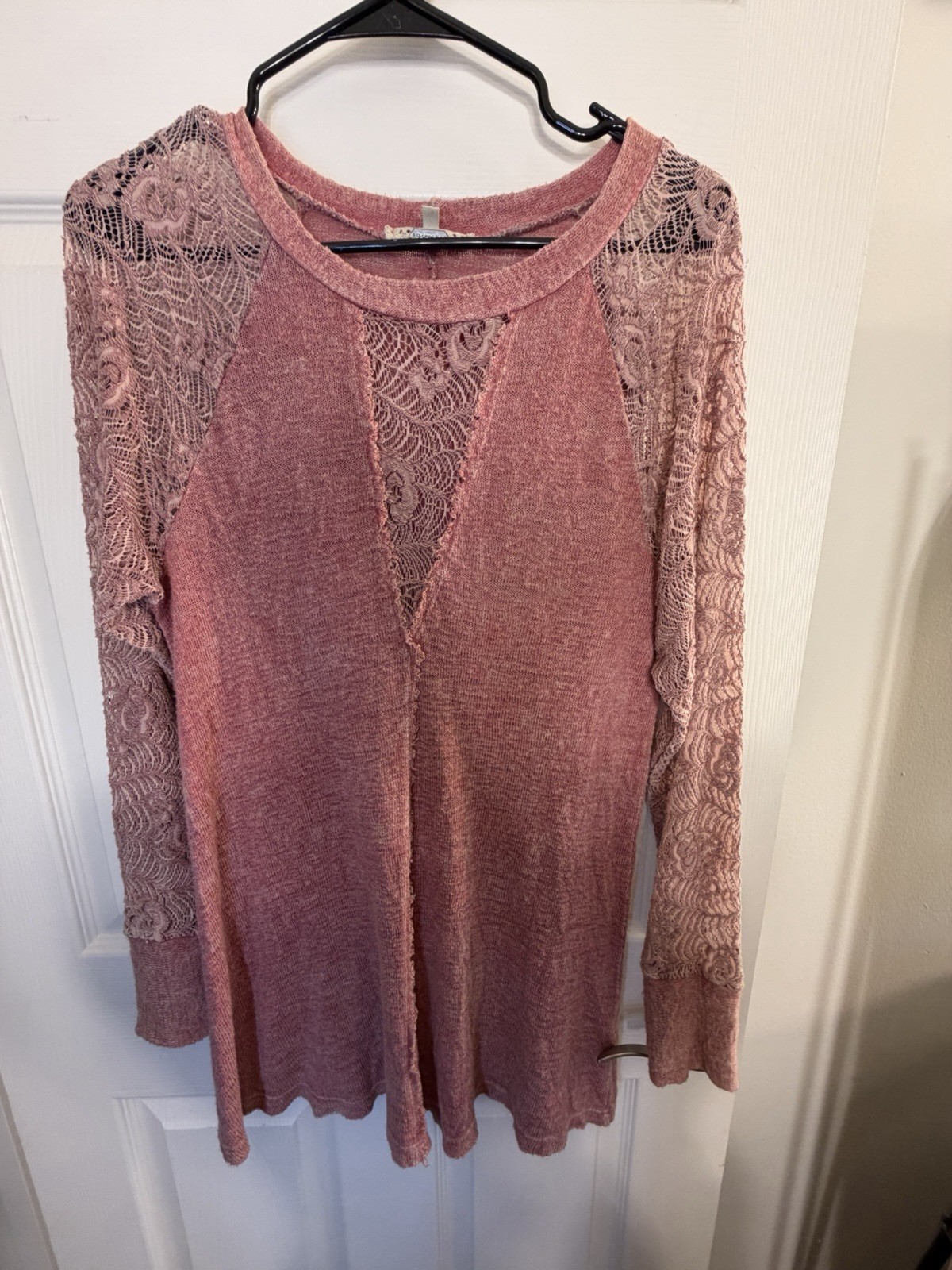 Gimmicks Womens Pink Lace Long Sleeve Top Size L