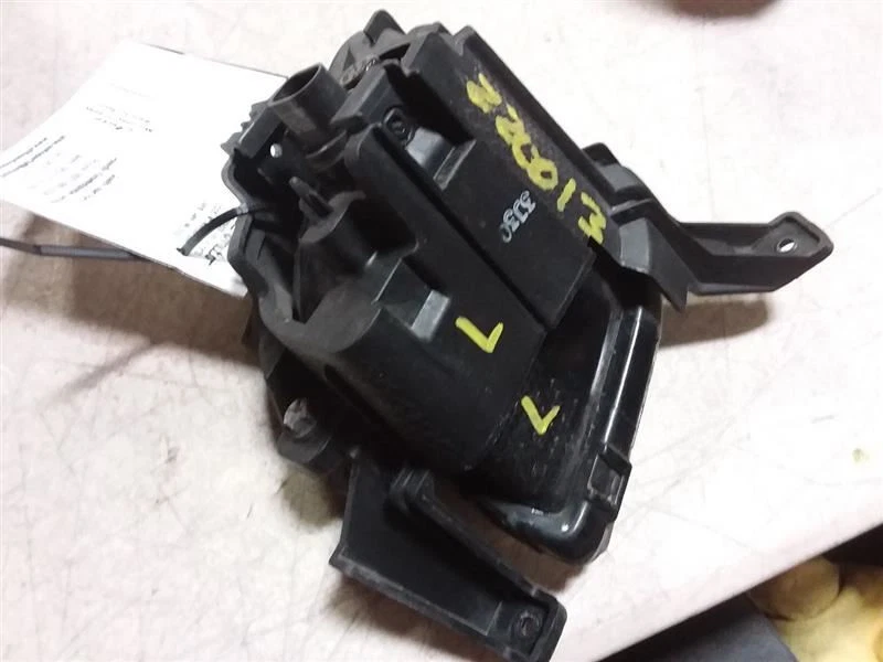 Driver Corner/Park Light Fog-driving Bumper Mounted Fits 10-15 TUCSON 340691 - Image 4 of 4