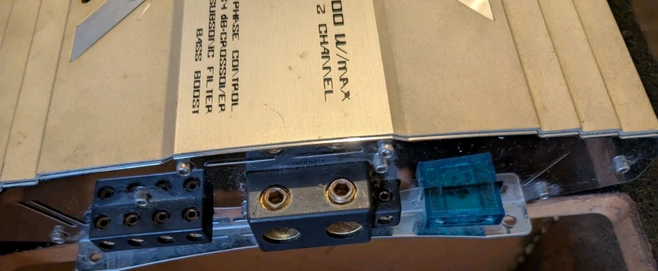 Performance Teknique ICBM-9530 2000W 2-Channel Power Amplifier 1 Ohm Stable - Image 2 of 3