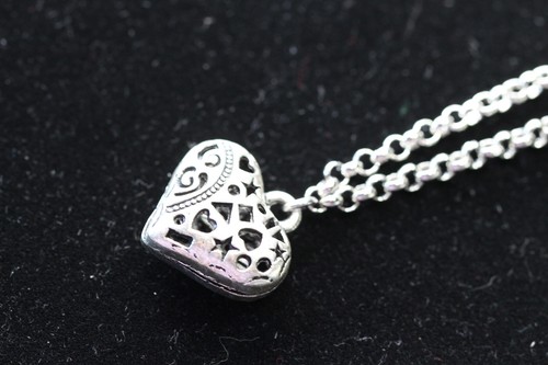 Heart Charm Pewter Pendant Stainless Steel Chain Hearts necklace 18" Valentine - 第 3/4 張圖片