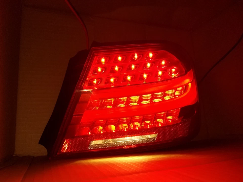 BMW 328i 335i xDRIVE M3 2011 2012 2013 CUPÉ PASAJERO LUZ TRASERA LED DERECHA Foto 4 de 4