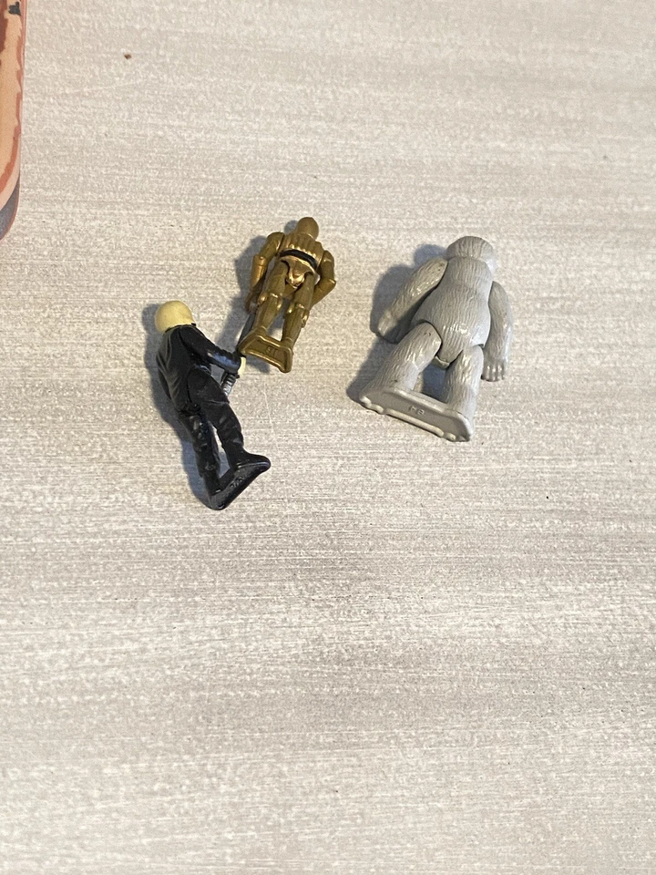 Micro Machines Star Wars Action Fleet Luke's Landspeeder W/ Figures 1995 - Image 3 of 4