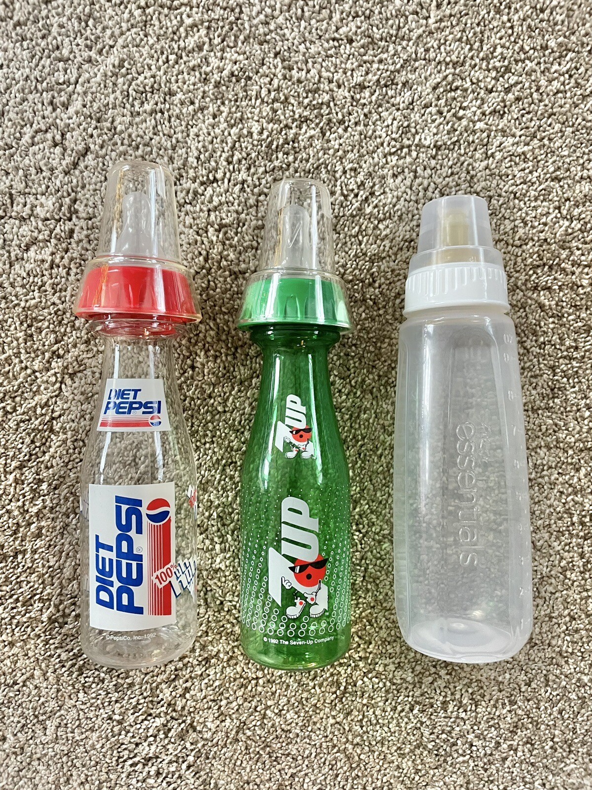 Vintage 8 oz 7up & Diet Pepsi Baby Bottles & 9 oz First Essentials Baby