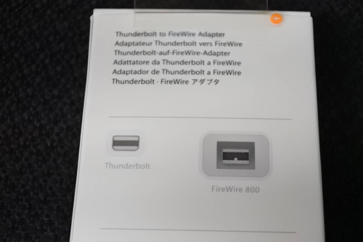FireWire Thunderbolt Adapter MD464ZM/A (Same as MD464LL/A FireWire Thunderbolt Adapter MD464ZM/A (Same as MD464LL/A