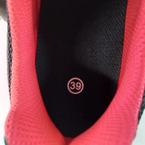 Peloton Cycling Shoes Women's EU 39 (US 8) Hook & Loop Closure Black & White NIB - Picture 9 of 17