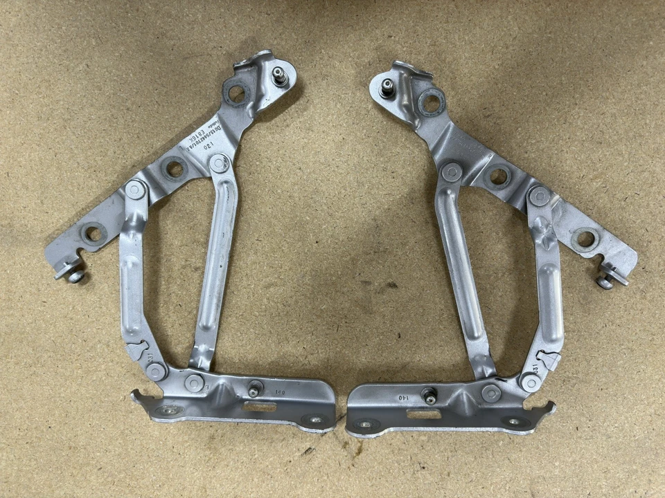 Par de bisagras de tapa de maletero trasero izquierdo/derecho Ford Taurus 2013-2019 OEM Foto 3 de 4