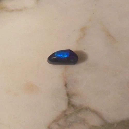 Lightning Ridge Australian Semi-black loose Opal Gemstone, Natural 8.8ct, VIDEO! - Image 2 of 3