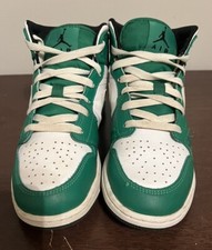 Size 5Y - Air Jordan 1 Mid Lucky Green