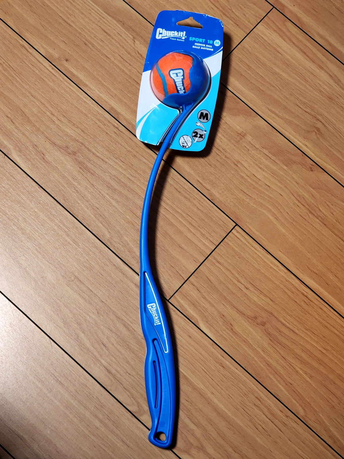 Chuckit! 18M BALL LAUNCHER 18-inch For Medium Balls - Dog Fetch Toy