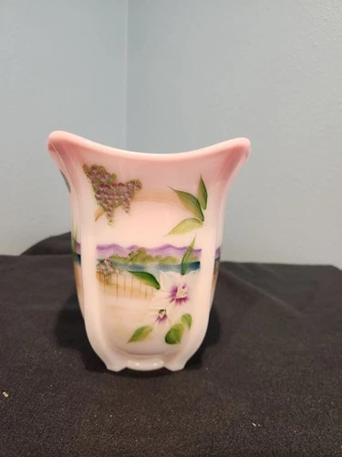 FENTON PINK ROSALENE MICHELLE KIBBE SQUARE VASE w COASTAL SCENE
