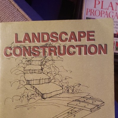 Landscape Construction by David Sauter Paperback Technology & Engineering