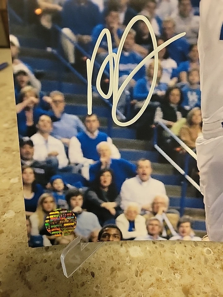 Фотография с автографом Энтони Дэвиса 8,5x11 с сертификатом подлинности LAKERS, MAVERICKS  - Изображение 2 из 3