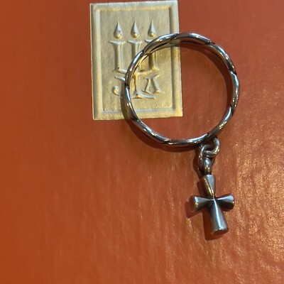 James Avery Twisted Cross Dangle Ring/Size6