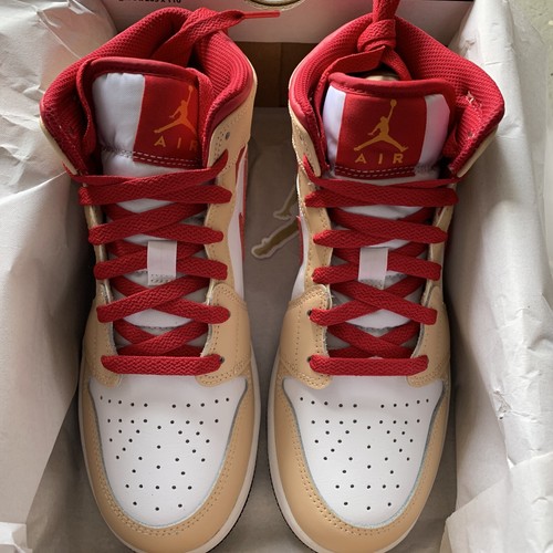 Nike Air Jordan Retro 1 Mid Beige Red 