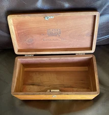 VTG ADVERTISING LANES Salesman Sample Miniature - keepsake Box, BOSTON FURN. CO.