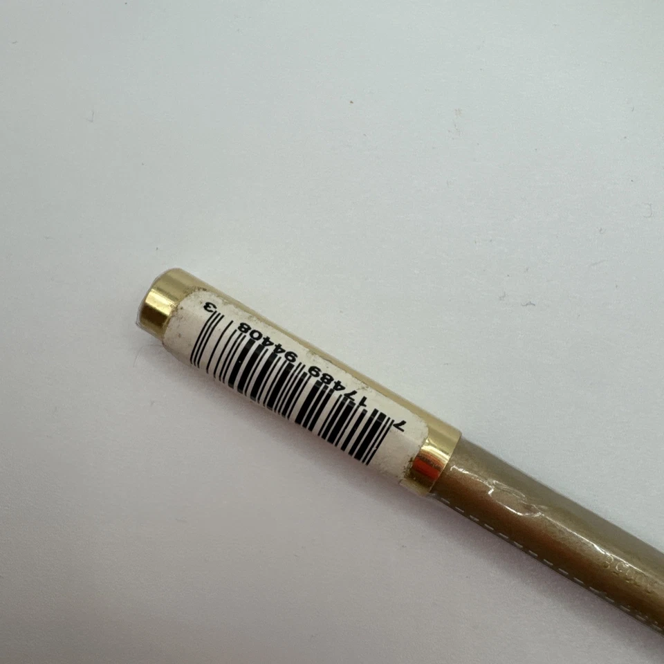 Milani Understatement Lip Pencil Liner Purple Veil Rare Discontinued NEW - Image 4 of 4