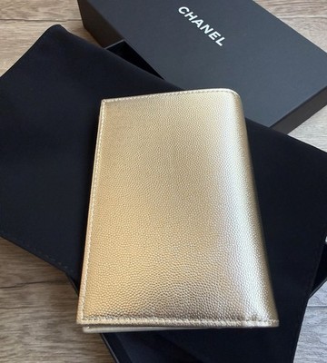 New Chanel Passport Holder 26C Leather Classic CC Logo Metallic