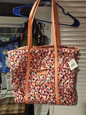 New With Tags Vera Bradley Trimmed Vera (Pixie Confetti)