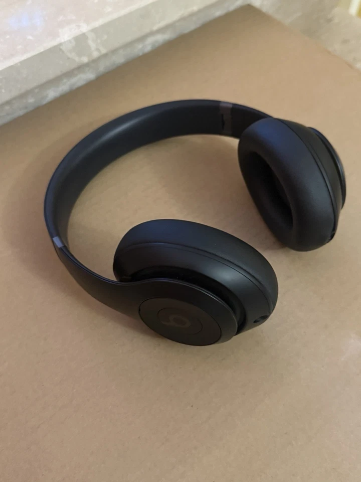 Beats Studio Pro, foto 2 di 4
