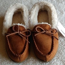  Sonoma Goods For Life Women's Moccasin Slippers Brown Faux Fur Lined sz S 6 -7