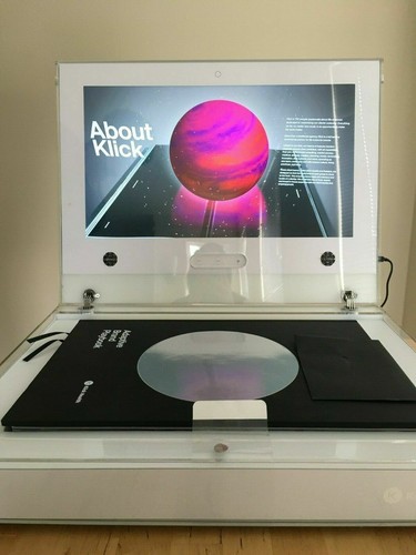 KLICK HEALTH ADAPTIVE BRAND PLAYBOOK WITH 21 INCH SCREEN *READ*