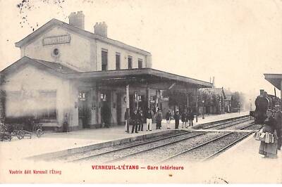 77 - Verneuil l'Etang - SAN22187 - Inner Station - Train