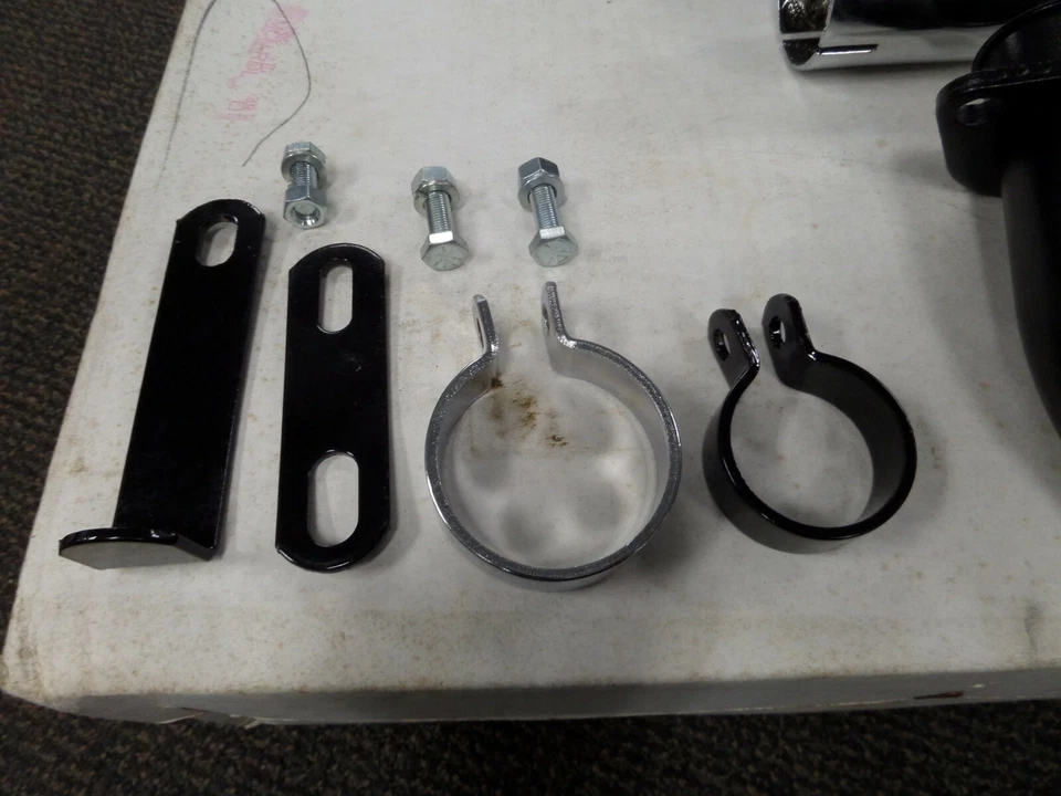 Sistema de escape megáfono negro/cromo NOS MAC 2-en-1 compatible con Yamaha XS650 804-0103 Foto 3 de 4