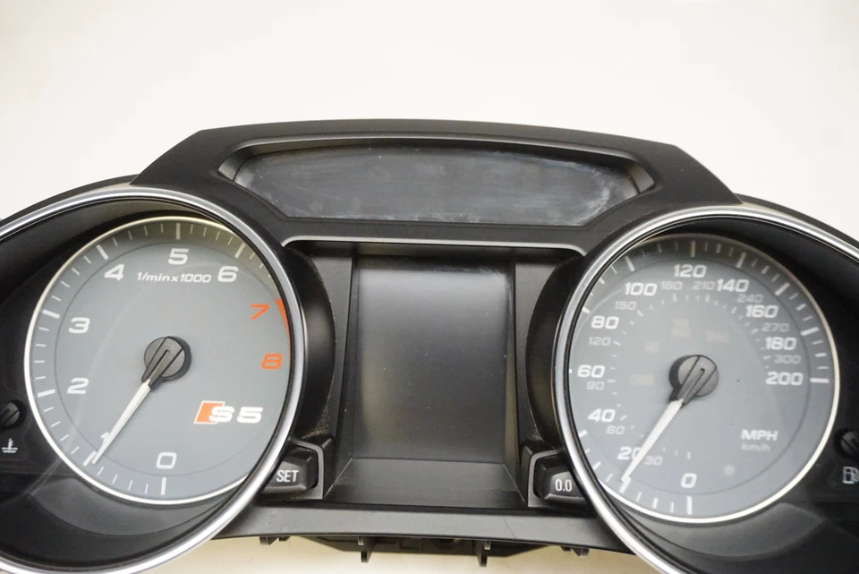 Cuadro de instrumentos velocímetro AUDI S5 V8 2010 8T0920981N Foto 4 de 4