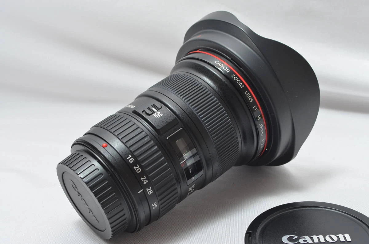 7049 Canon wide-angle zoom lens EF16-35mm F2.8L II USM full size compatible