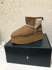 Women's EMU Australia Stinger Knit Flatform Water Resistant Boots Size 6