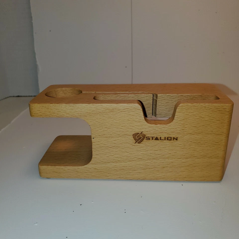 STALION Bamboo Apple Iphone Apple Watch Stand - Image 2 of 4