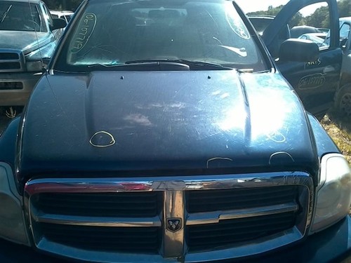 *LOCAL PICKUP ONLY* Hood Fits 04-06 DURANGO 10181950