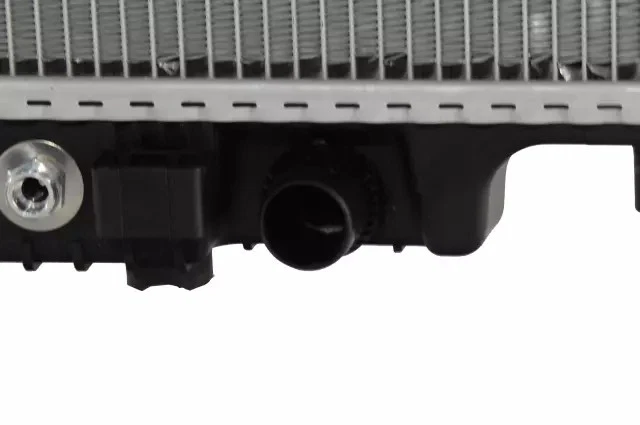 Radiador GM 92234040 genuino Foto 4 de 4