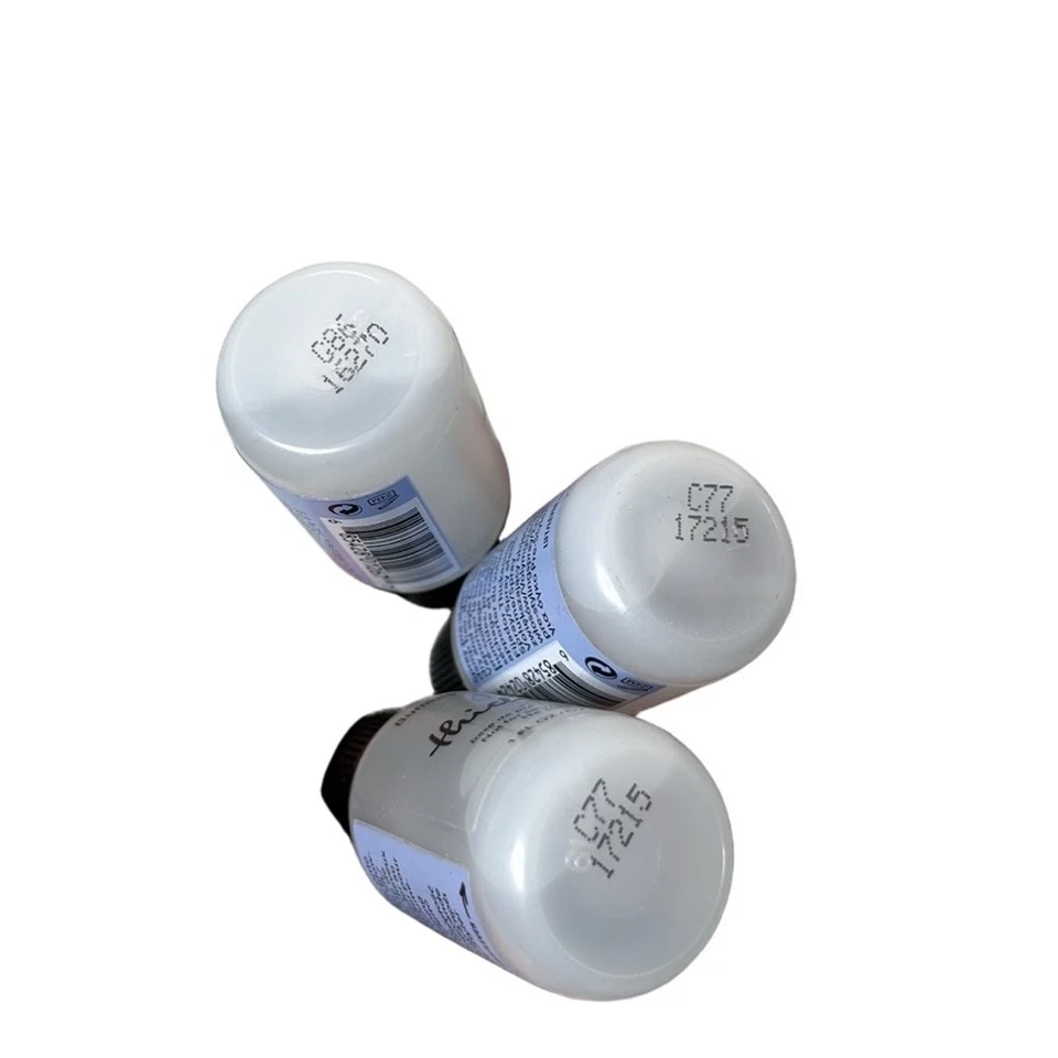 Spray espesante para el cabello Bumble and bumble paquete de 3 tamaño de viaje Foto 4 de 4