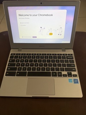 Samsung Chromebook 4 (16GB eMMC, Intel Celeron) Laptop - Gray