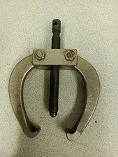 Armstrong Bearing Puller