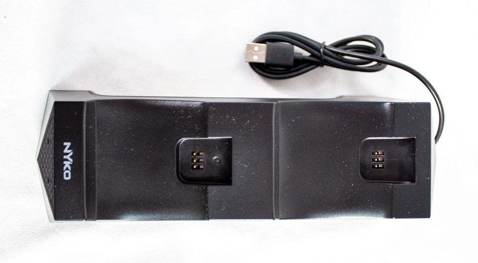 Nyko Accessory Pak for PlayStation 5 | Charge Base | Headset | Controller Cover - Image 4 of 4