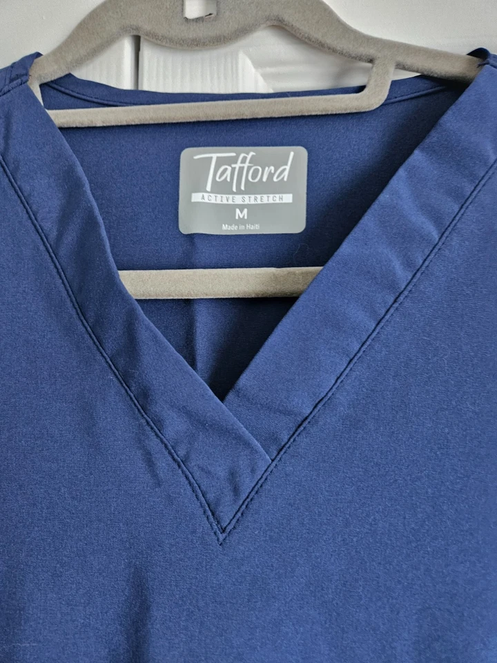 Blusa Médica para Mujer Tafford Talla M Azul Marino Foto 2 de 4
