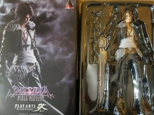 squall leonhart figure