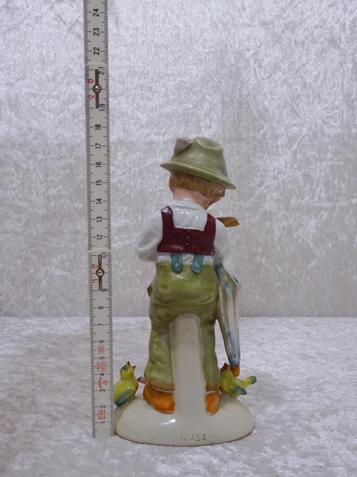 Aelteste Volkstedt Porcelain Design Figurine Boys Flute Birds - Vintage - 18cm - Image 4 of 4