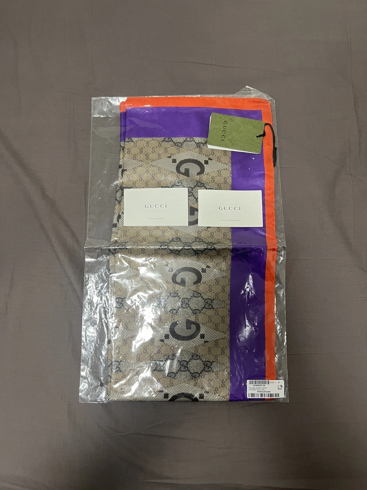 Neuf Gucci écharpe enveloppes cravate bandeau foulard GG