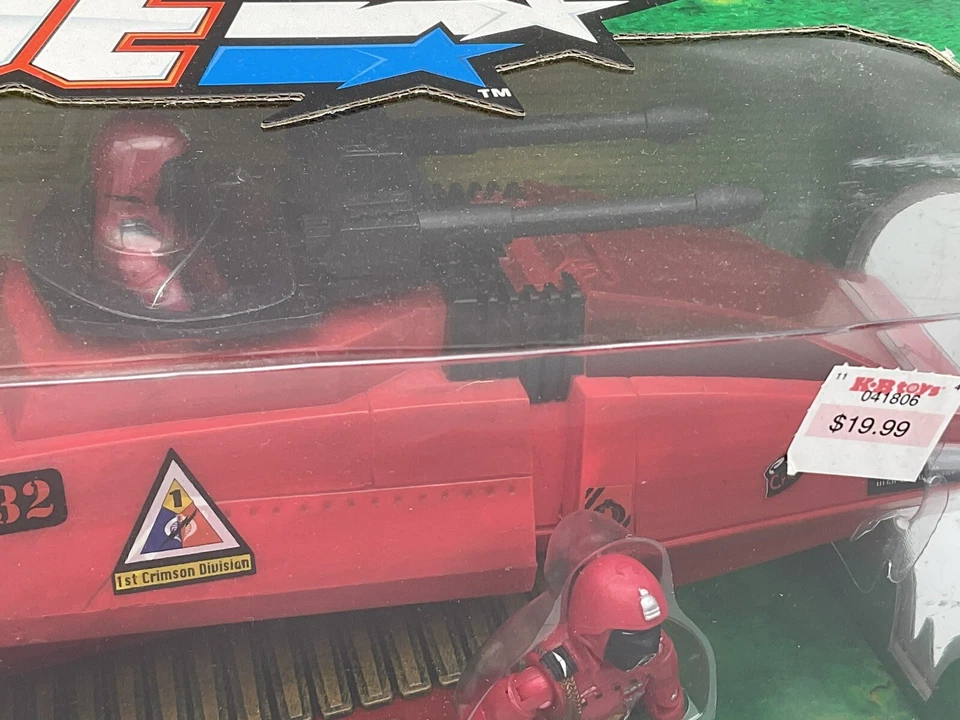 G.I. 2004 Joe Operation Crimson Sabotage K.B. Exclusivo Valor Vs Venom sellado Foto 2 de 4