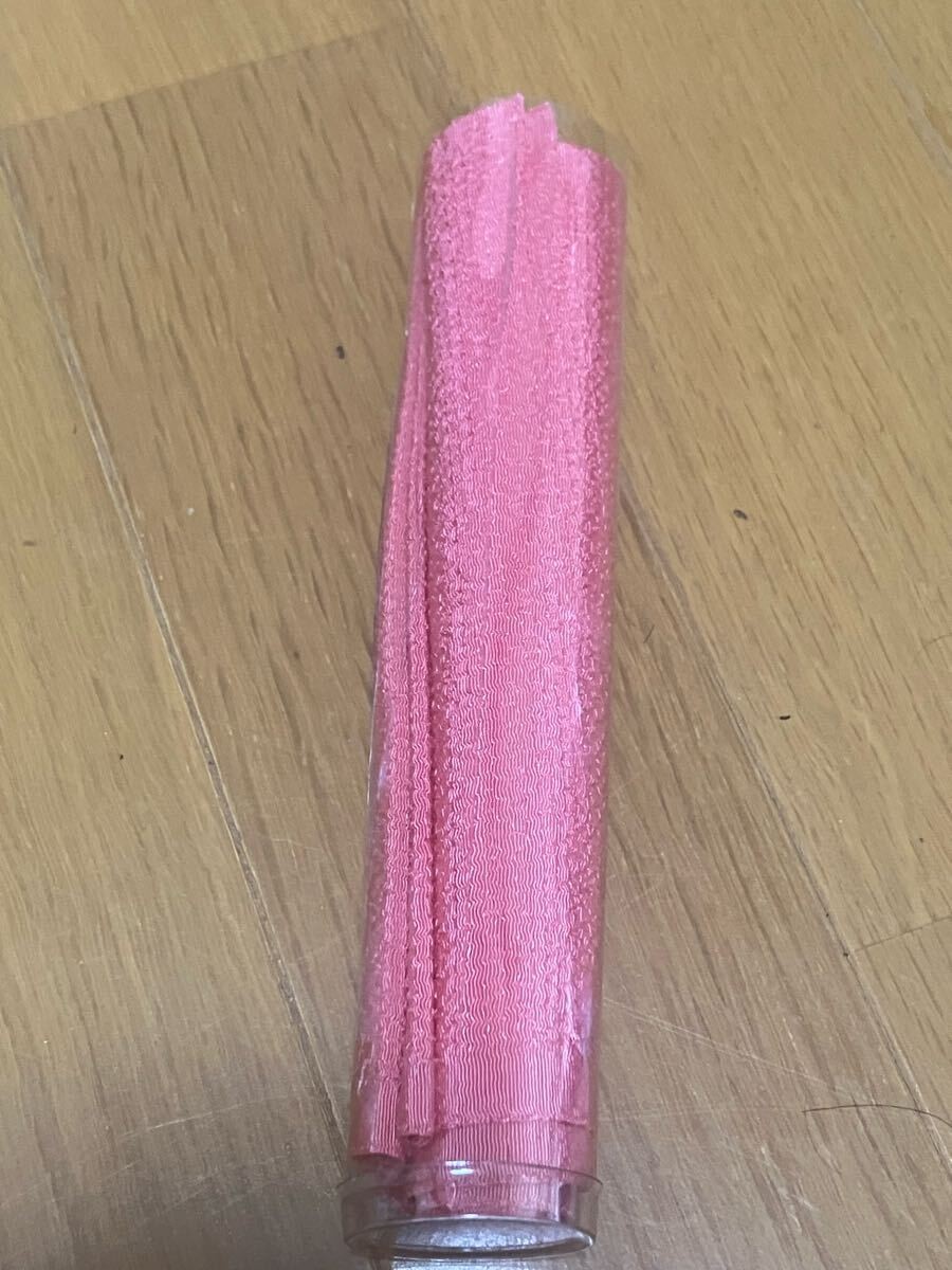 Kimono rosa medio cuello Furisde accesorios sin usar