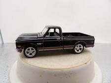 1972 CHEVROLET C-10 SHORT BED PICKUP 2025 GREENLIGHT HOBBY EXCLUSIVE 1:64