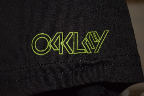 Oakley Frog Hydrolix Black t shirt Men's Large - Picture 3 of 4
