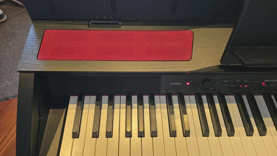 Piano digital Casio Privia Px-850 - usado, existen problemas de pedal Foto 2 de 4