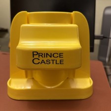 Prince Castle CW6 Citrus Saber 8 Section Wedger for Limes, Lemons Citrus