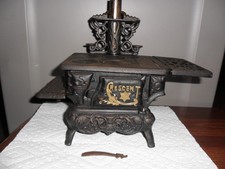 Crescent Miniture Cast Iron Stove