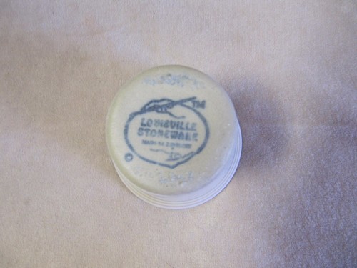 COLLECTIBLE LOUISVILLE STONEWARE PHILIP MORRIS CIGARETTE HOLDER EXCELLENT COND. - Picture 4 of 5